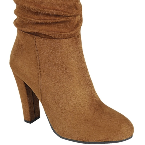 *Sunday sale price firm* Tan gathered ankle bootie - Picture 2 of 4